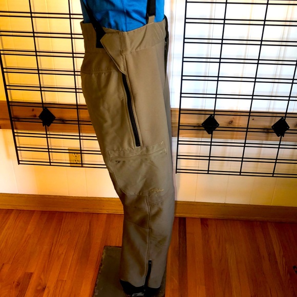 Patagonia Other - Patagonia Fleece Lined Bibs